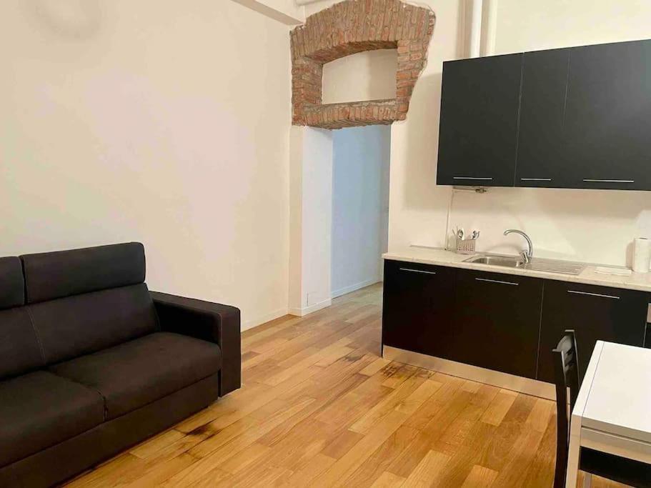Isola - Garibaldi Lovely Apt. With Netflix And Wifi Milano Exteriör bild