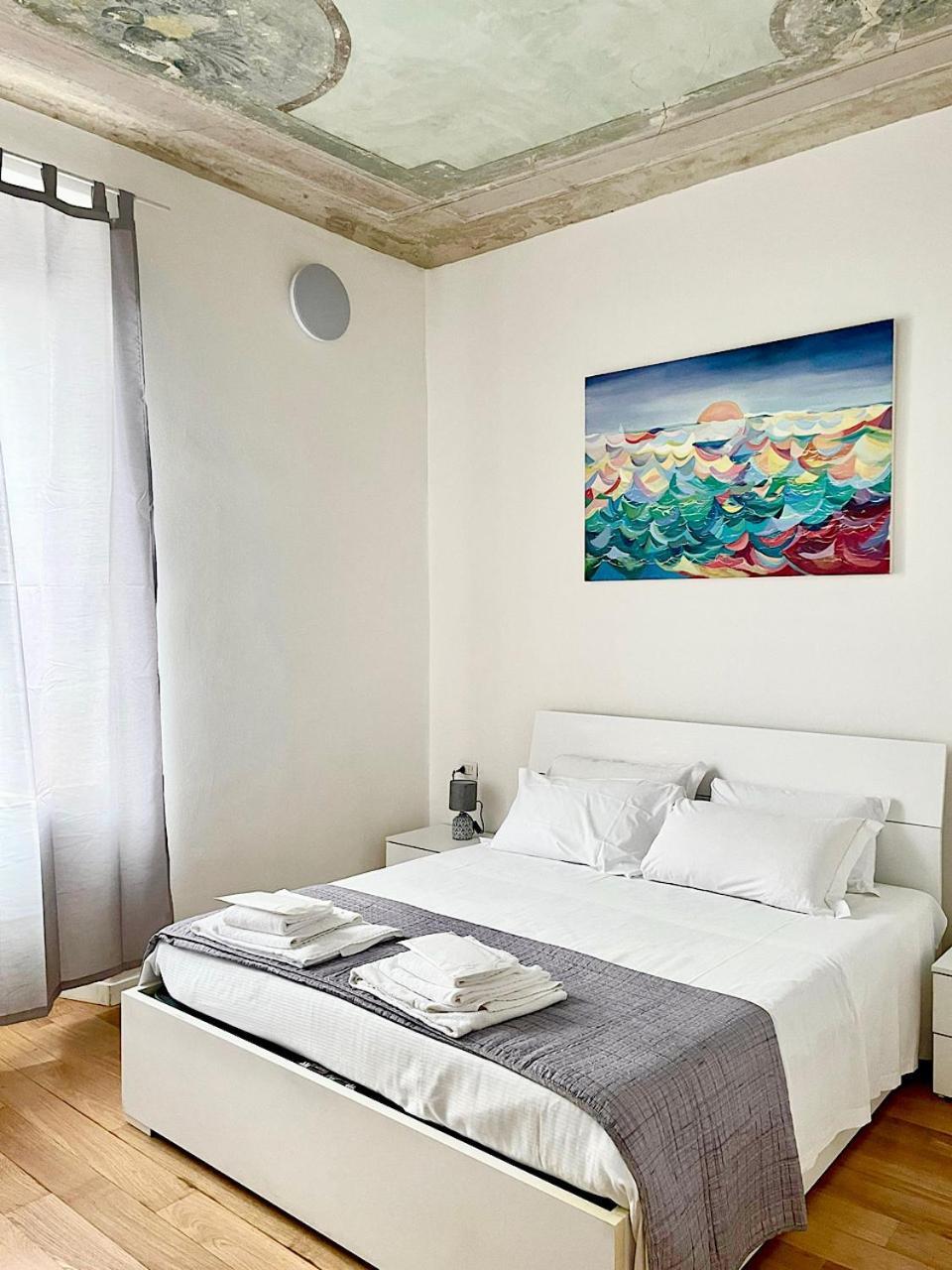 Isola - Garibaldi Lovely Apt. With Netflix And Wifi Milano Exteriör bild